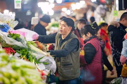 大城市年輕人線上買菜“神器”隨時(shí)會(huì)員搶購(gòu)優(yōu)惠超享VIP權(quán)限