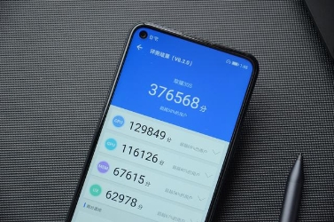 榮耀30S性能為王，橫掃同檔位5G手機(jī)