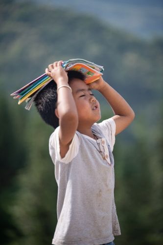 云端家長會(huì)，給佤山留守兒童的特殊六一禮物