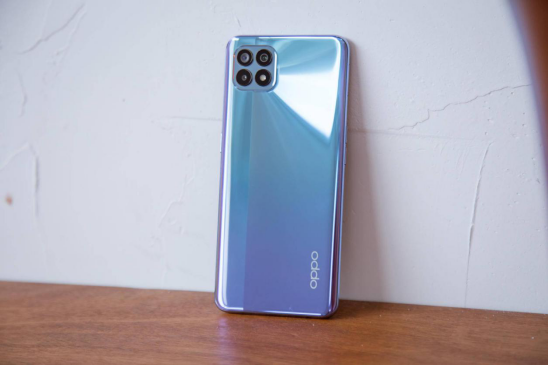 實力評測，表現(xiàn)亮眼！OPPO Reno4 SE超級閃充更給力