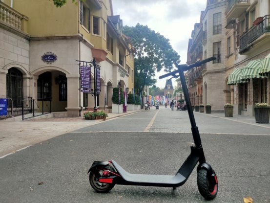 首屆中國自行車電動(dòng)車流行趨勢發(fā)布會(huì)召開，愛瑪新品驚艷全場