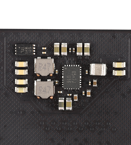 領(lǐng)跑先鋒，朗科自產(chǎn)DDR5內(nèi)存實物高清圖賞