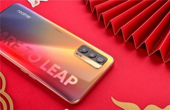 京東618千元機精選：realme 真我V15火熱來襲，低至1199元起！