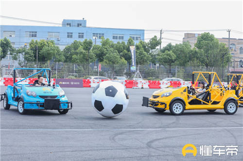 聚硬核車友，赴足球盛宴丨懂車帝硬核歐洲杯攜手車友打造夏日汽車足球盛宴