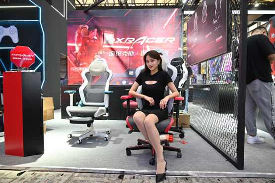 ChinaJoy2021丨提供更加舒適的游戲體驗(yàn) 迪銳克斯電競椅亮相展會現(xiàn)場