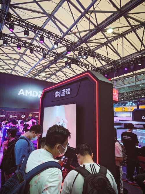 AYANEO 攜搭載 AMD 銳龍7 4800U 新品首秀 ChinaJoy ，并喜提黑金獎