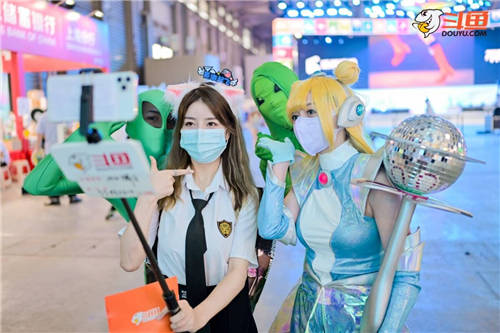 積極應對疫情、暴雨！斗魚“云逛展”成ChinaJoy“最大贏家”