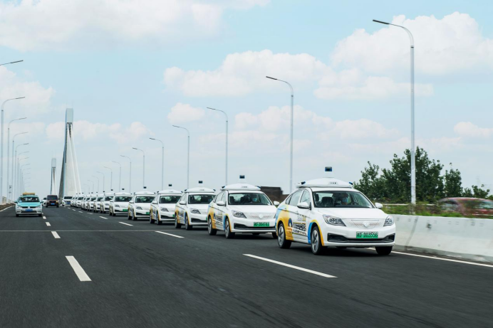 人民網(wǎng)推出系列報道，蘑菇車聯(lián)車路云一體化方案作為重點案例