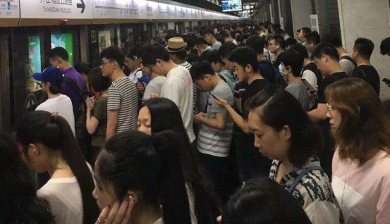 從車市到親戚再到瓜子二手車，坎坷的買車之路