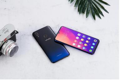 vivo Z3i 標(biāo)準(zhǔn)版全面評測：水滴屏幕彰顯時尚，強(qiáng)勁配置帶來酣暢體驗