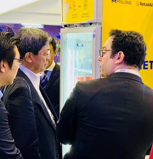 MWC 2019進(jìn)行時(shí)：碼隆科技攜手埃森哲展現(xiàn)AI零售新解法