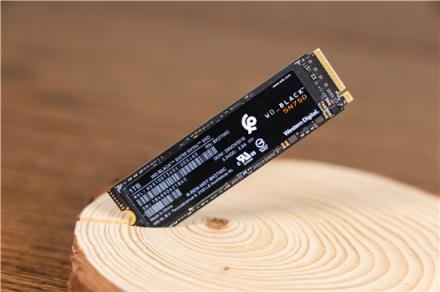 掛擋：游戲！ 西部數(shù)據(jù)WD BLACK SN750 NVMe SSD深度測(cè)評(píng)