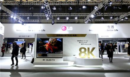 世界首臺8K OLED電視，LG Z9還原逼真世界