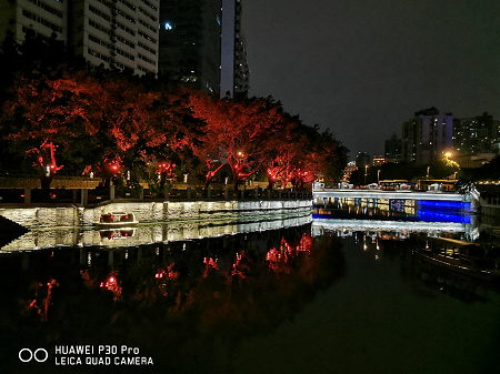 刷屏網(wǎng)絡(luò)的萬(wàn)人夜拍錦江活動(dòng)，高清大圖來(lái)啦！