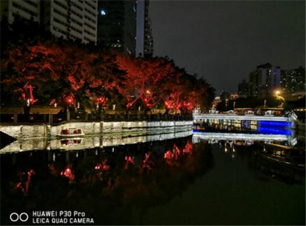 夜游錦江花絮視頻躥紅 華為P30系列完美呈現(xiàn)成都夜色