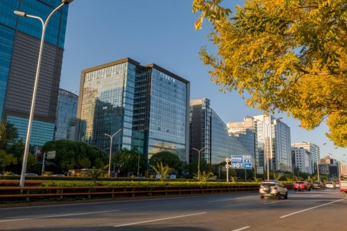 捷停車·云托管落地方正國際大廈！創(chuàng)新車場管理服務帶來全新智慧體驗