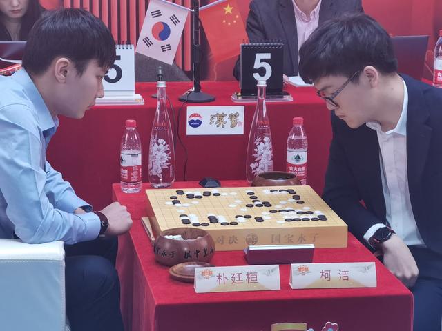 2020年賀歲杯圍棋爭霸賽今日開賽，AI+圍棋看點十足