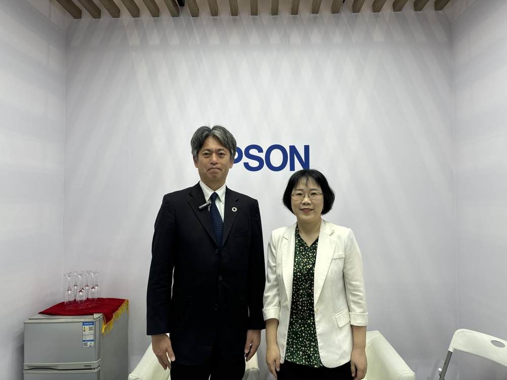 五專新質(zhì)、靈活配置，Epson CW-C8030高速行式彩色標(biāo)簽及吊牌打印機(jī)耀世登場(chǎng)！